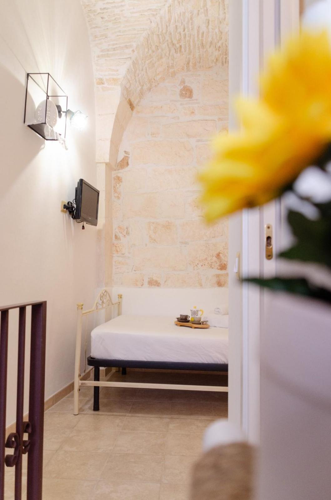 Al Bianco Nido White Stone Apt In Martina Franca Exterior foto